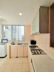 The Lakeshore (D22), Condominium #559574631